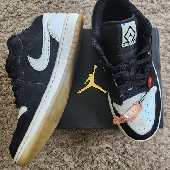 Nike Air Jordan 1 Low SE Diamond Flight Club Black Shoes 10.5 US DH6931-001 2022 - Picture 1 of 12